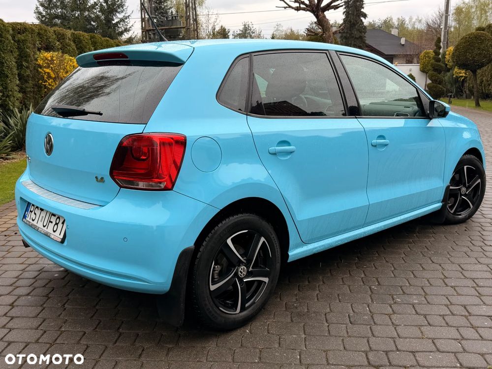 Volkswagen Polo 1.4 16V Highline DSG - 2