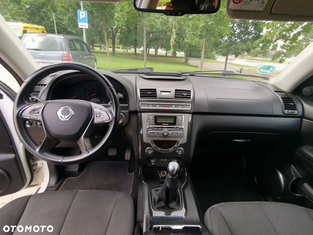 SsangYong/KGM Rexton W 2.2 e-XDi 220 4WD Crystal - 16
