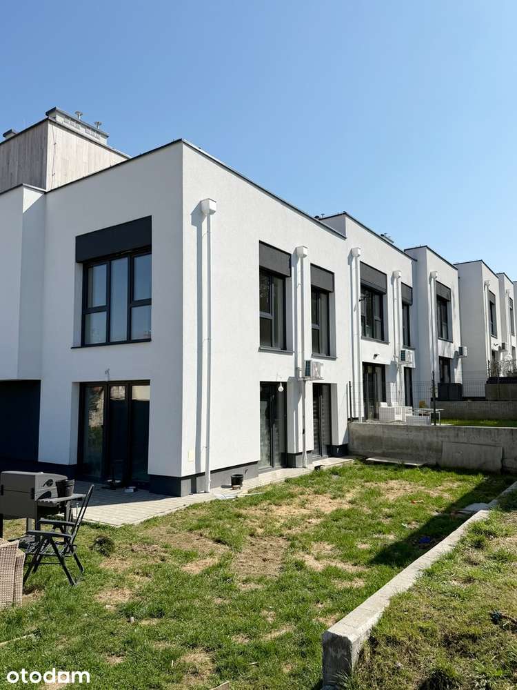 106 m2 z panoramą na Rzeszów, 2 widokowe tarasy.