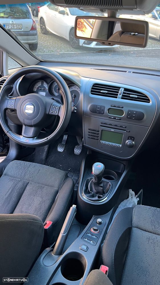 SEAT Leon 2.0 TDI FR - 12