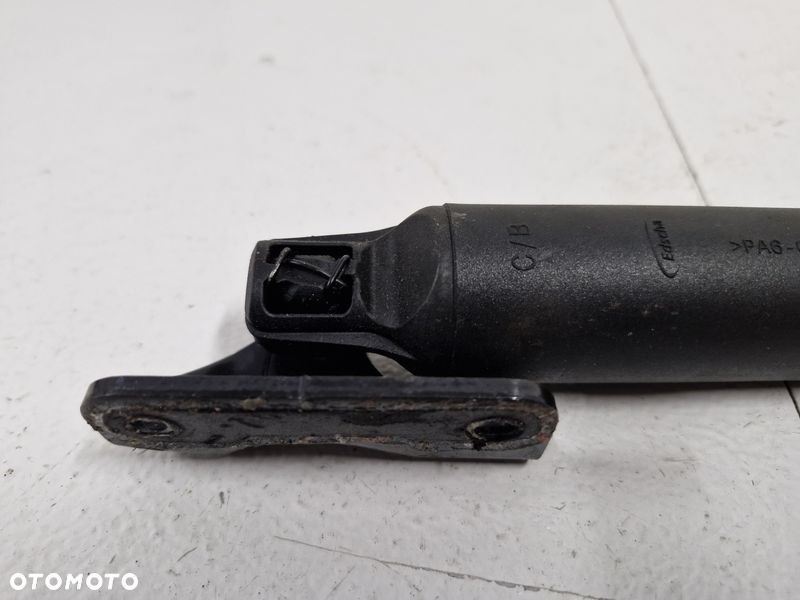 KIA CEED III 3 KOMBI SIŁOWNIK KLAPY TYŁ PRAWY 91841-J7210 - 7