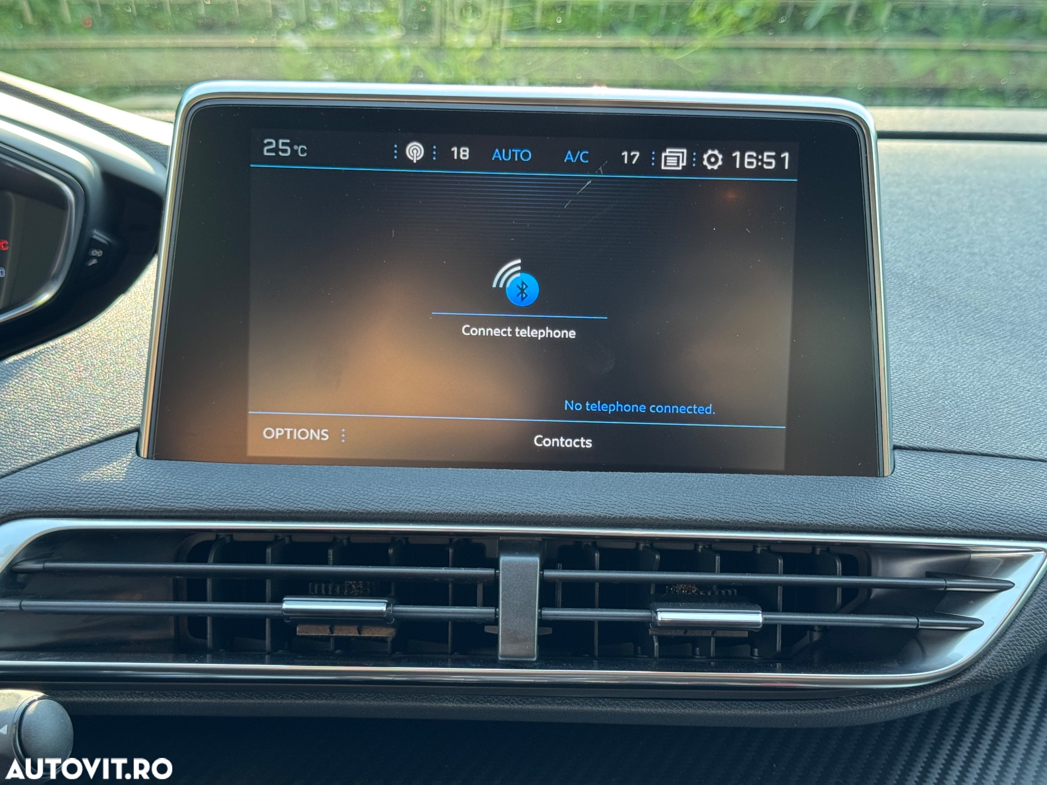 Peugeot 3008 1.5 BlueHDI S&S EAT8 Allure - 22