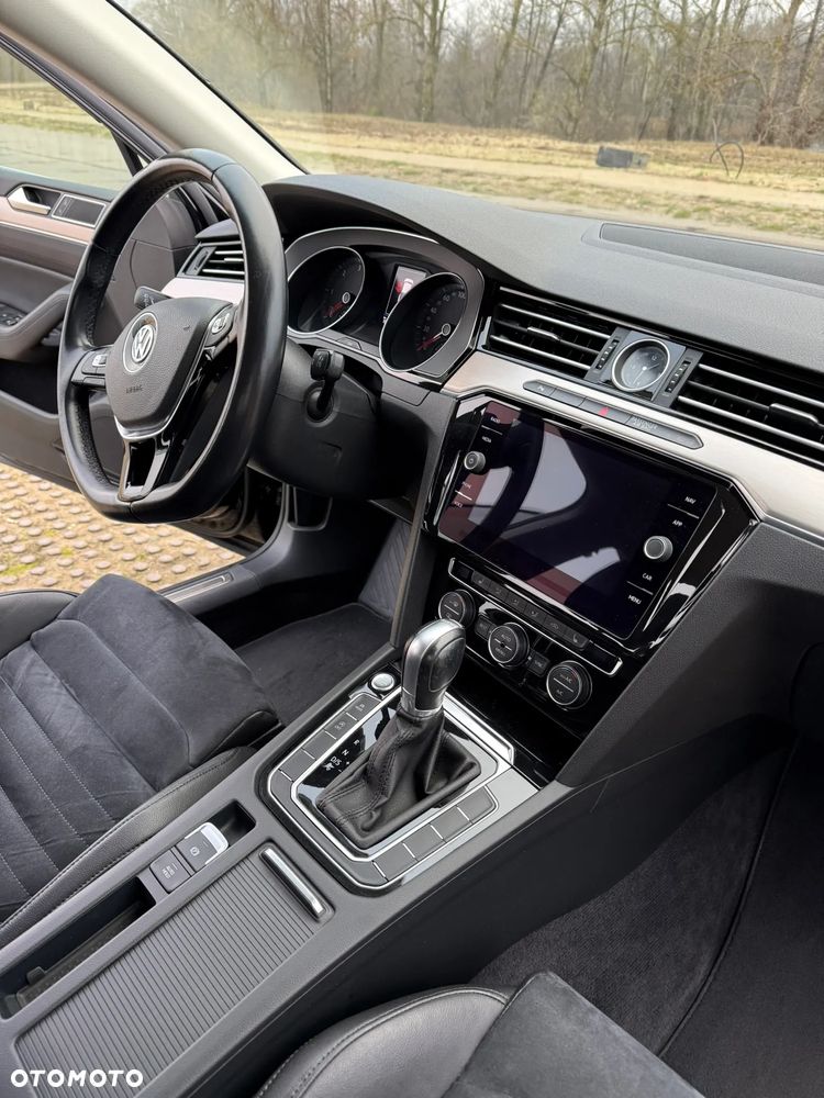 Volkswagen Passat 2.0 TDI BMT Highline DSG7 - 21
