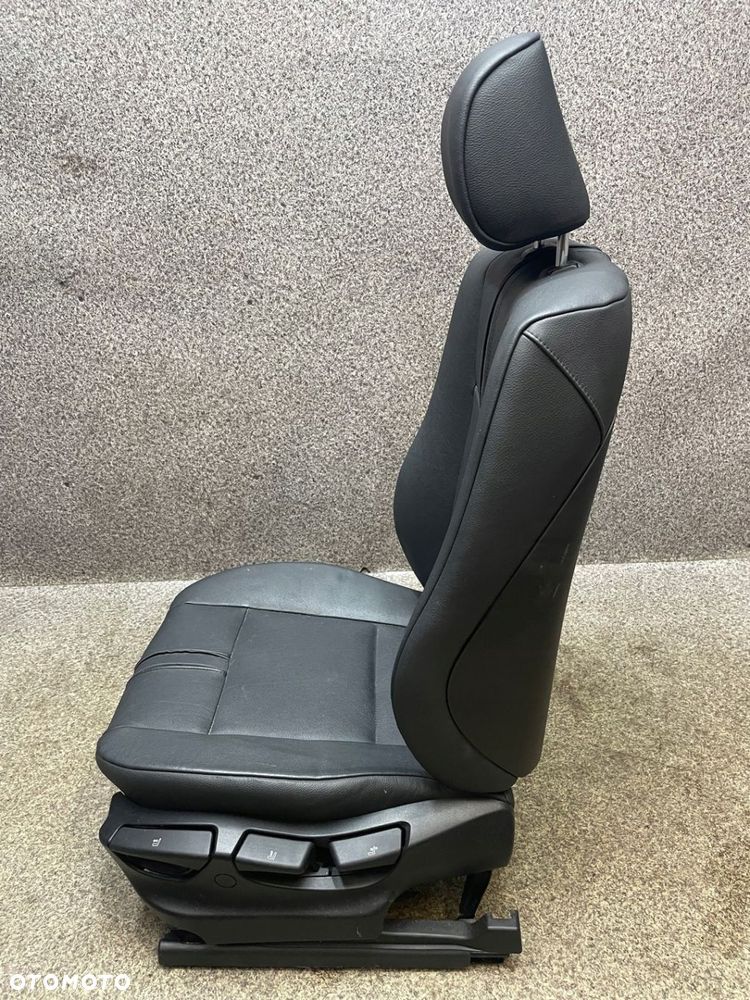 Fotel lewy przod przedni kierowcy skorzany skora czarna BMW X3 E83 ORG BDB - 6