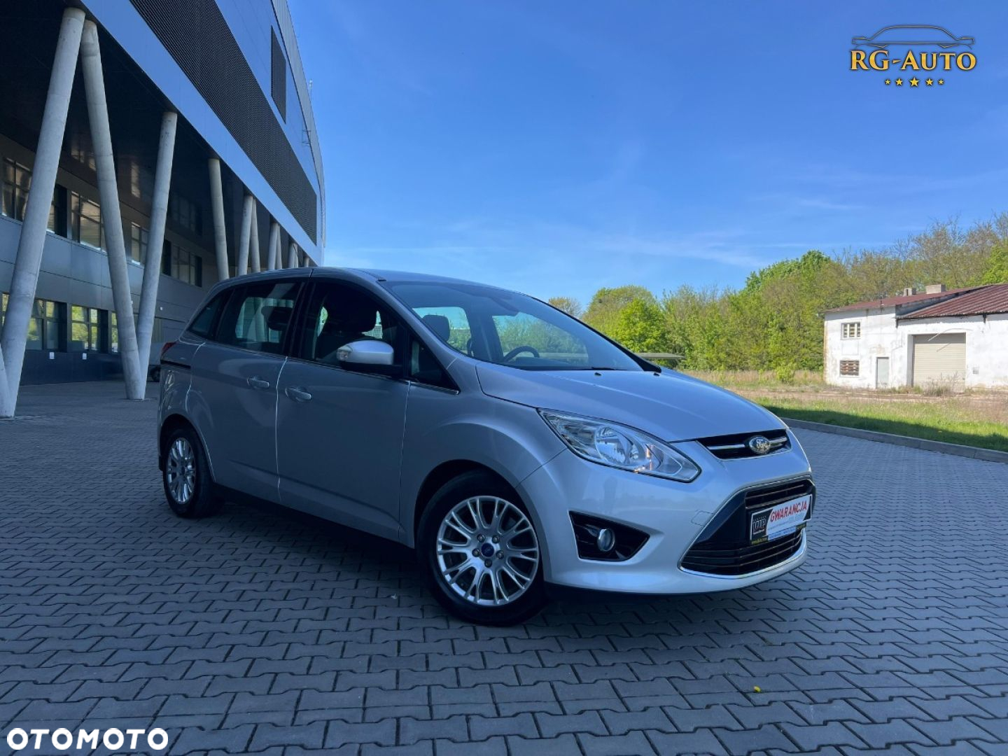 Ford Grand C-MAX - 3