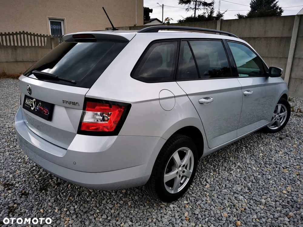 Skoda Fabia 1.2 TSI Edition - 4