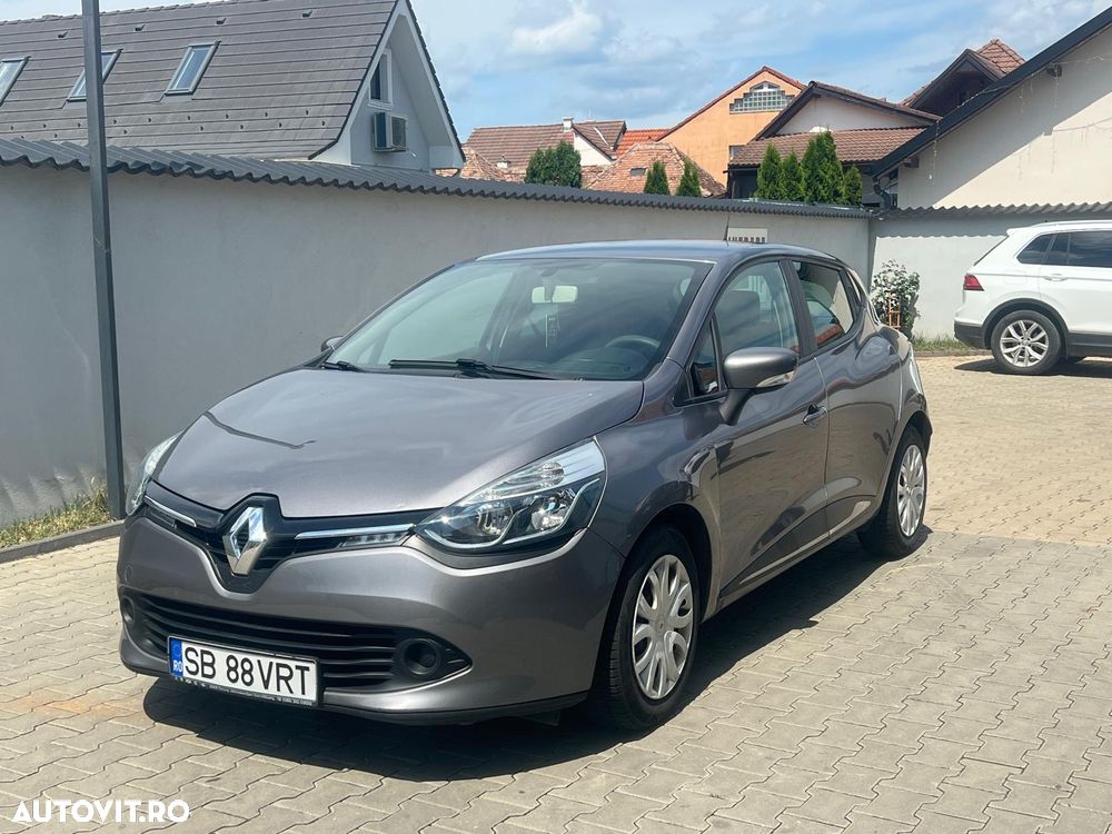 Renault Clio - 16