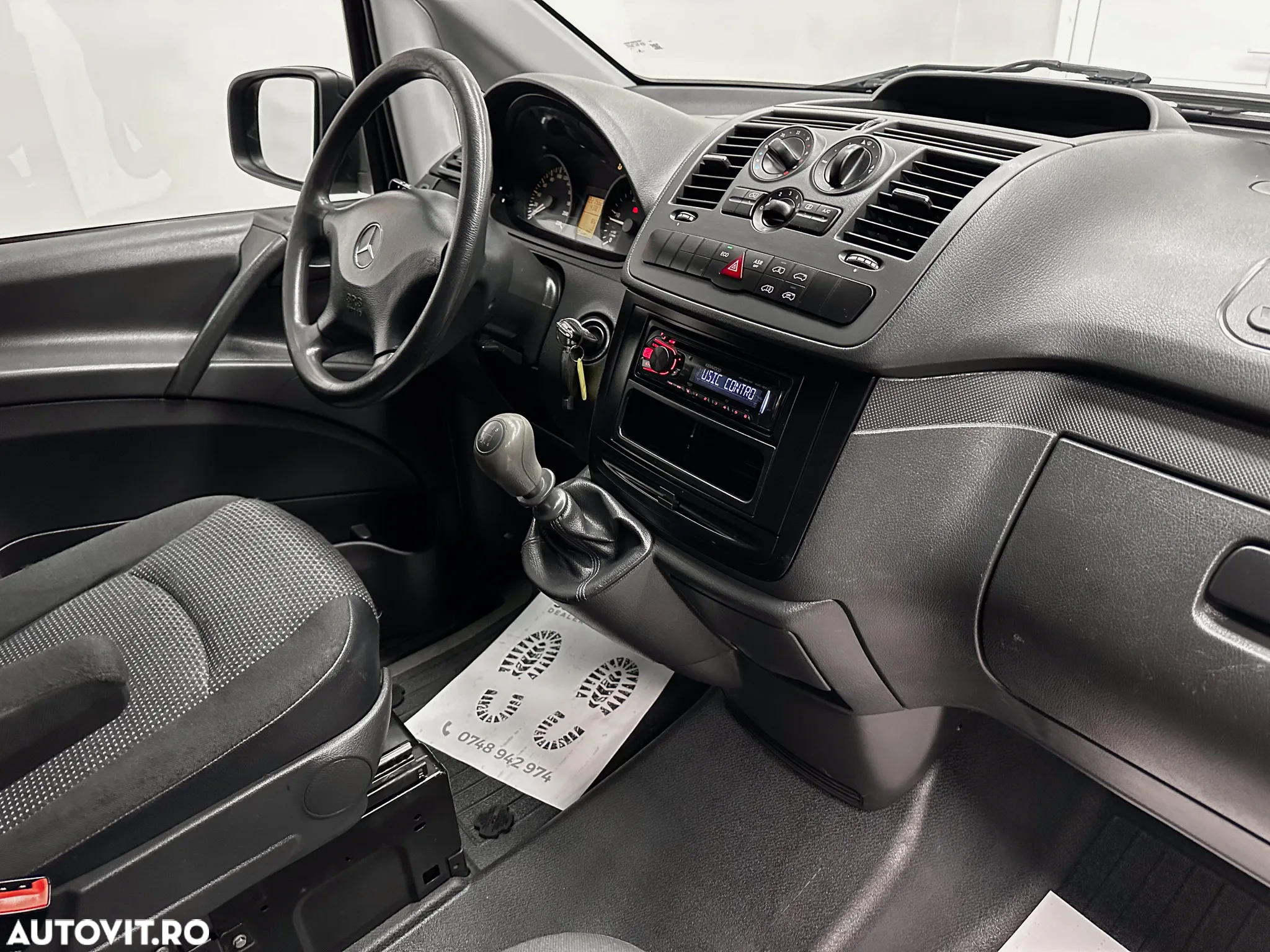 Mercedes-Benz VITO - 12
