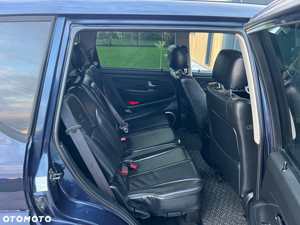 SsangYong/KGM Rexton - 12
