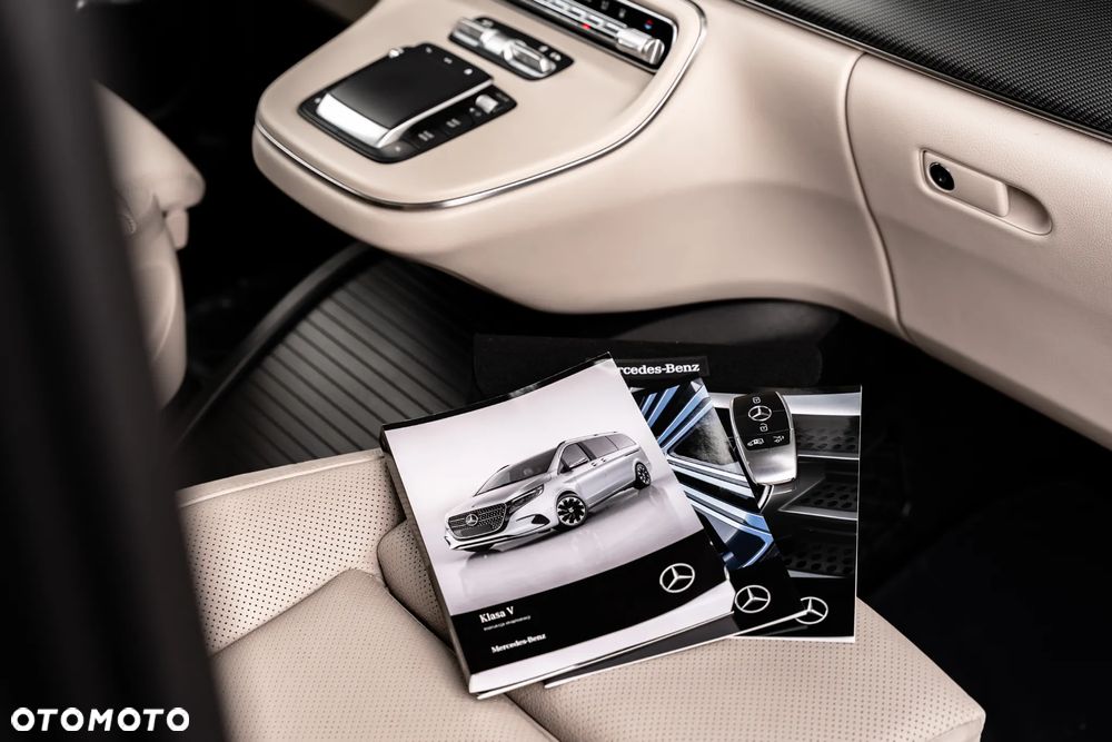 Mercedes-Benz Klasa V 300 d 4-Matic 9G-Tronic Avantgarde (d³ugi) - 40