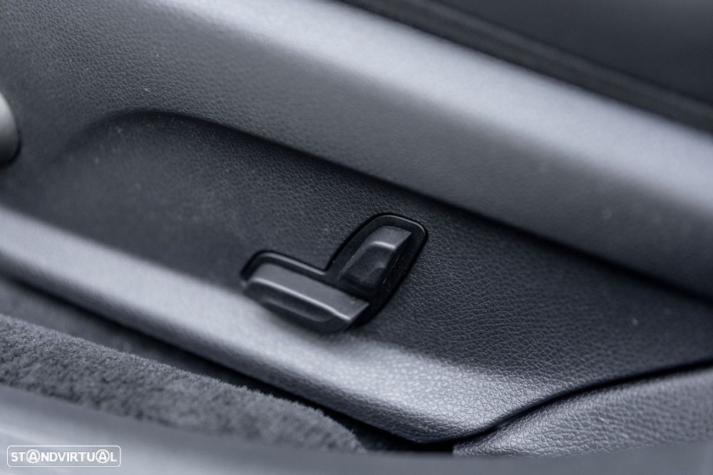 Mercedes-Benz E 220 d AMG - 53