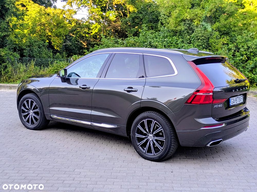 Volvo XC 60 T5 AWD Inscription - 9