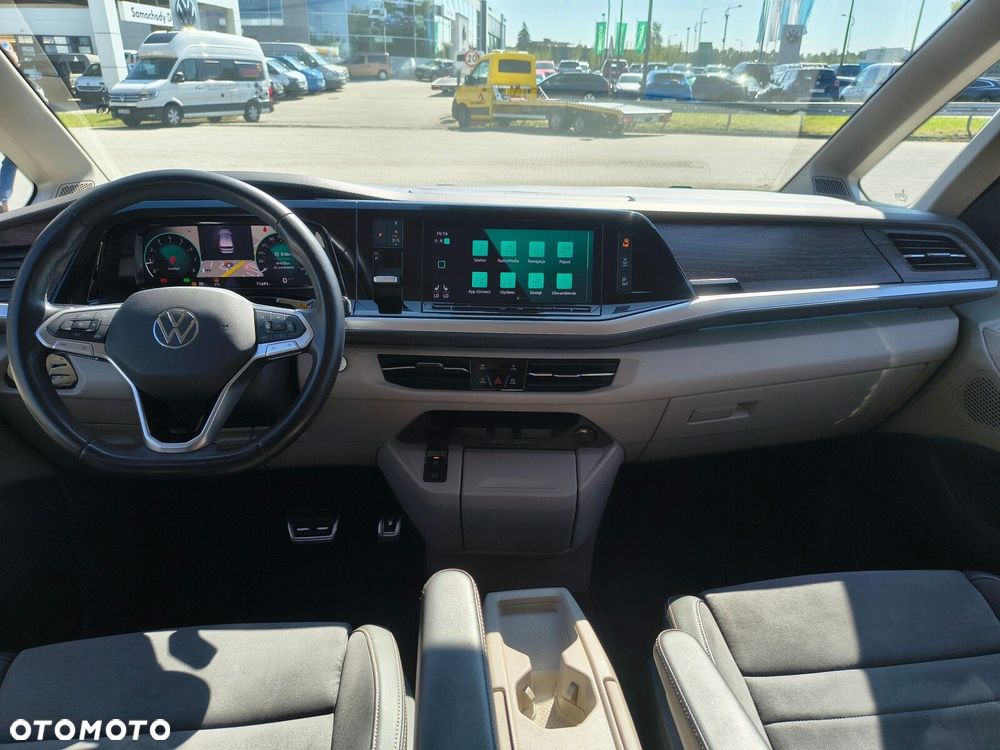 Volkswagen Multivan - 18
