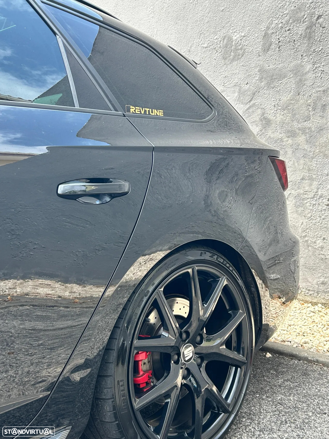 SEAT Leon ST 2.0 TSI S&S 4Drive DSG Cupra 300 Edition Carbon - 12
