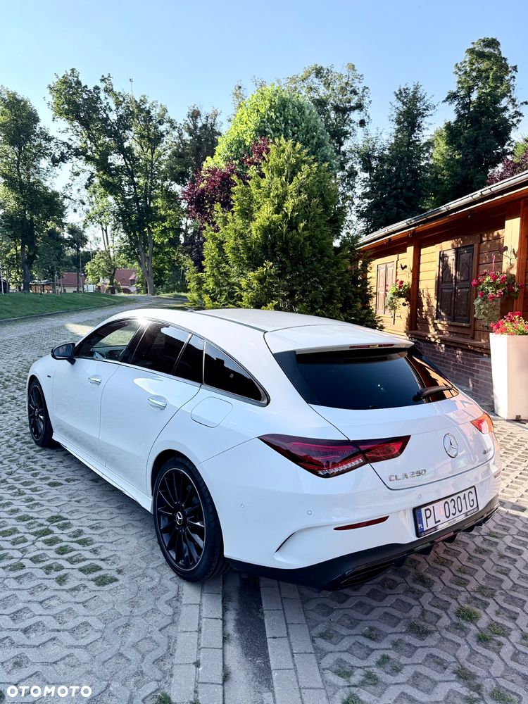 Mercedes-Benz CLA 250 AMG Line 7G-DCT - 6
