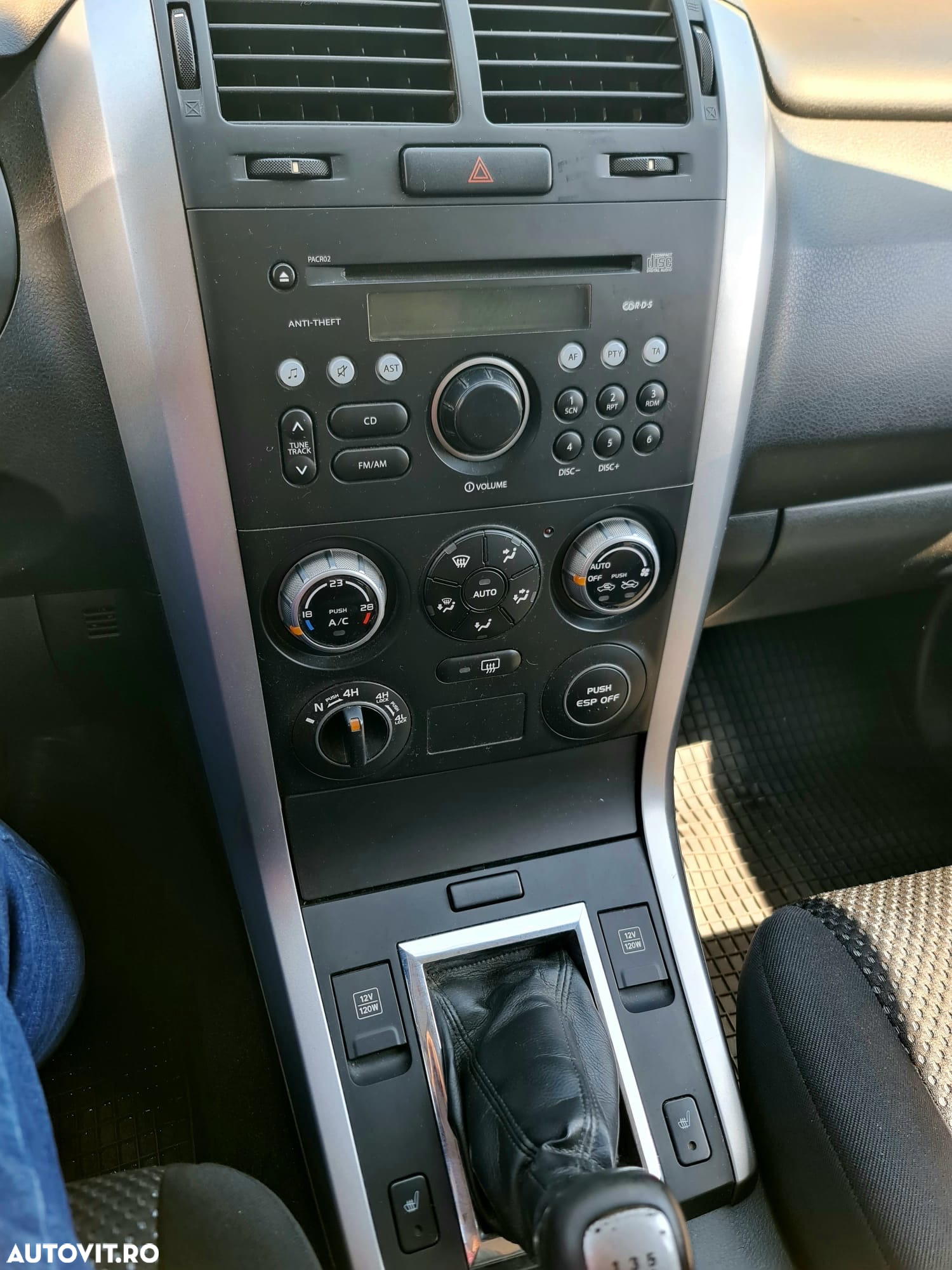 Suzuki Grand Vitara 2.0 Comfort - 7