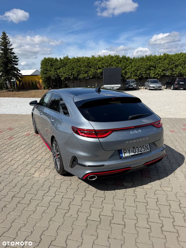 Kia ProCeed 1.6 T-GDI GT DCT - 4