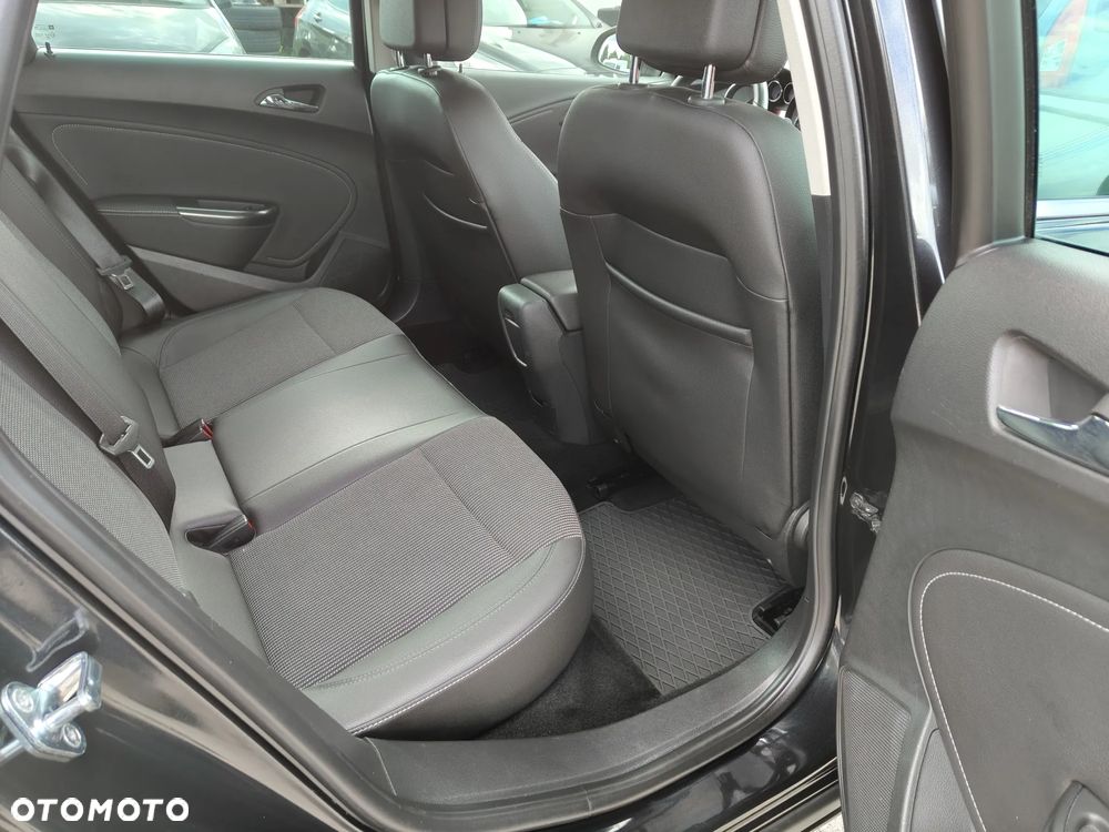 Opel Astra - 15