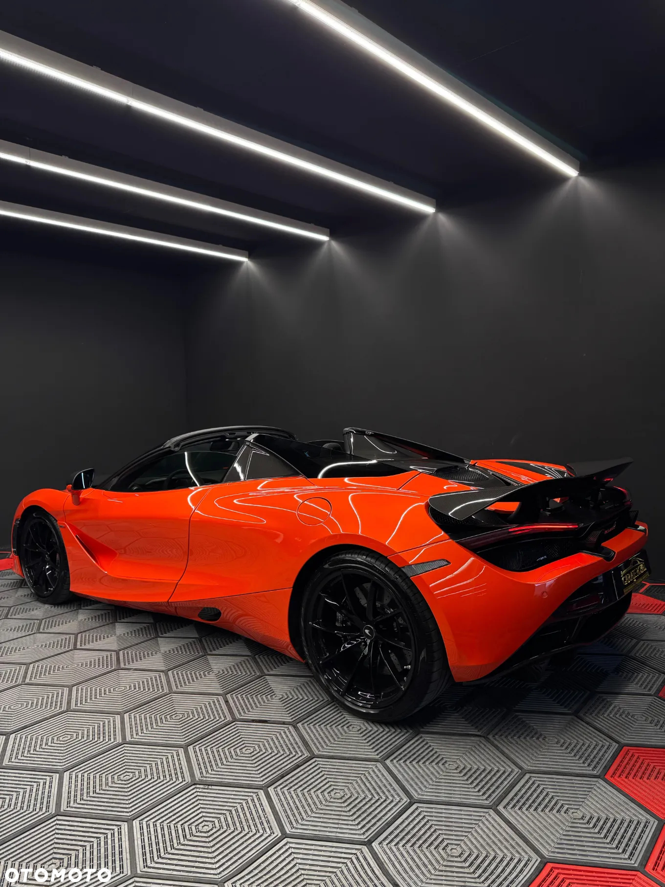 McLaren 720S Spider - 4