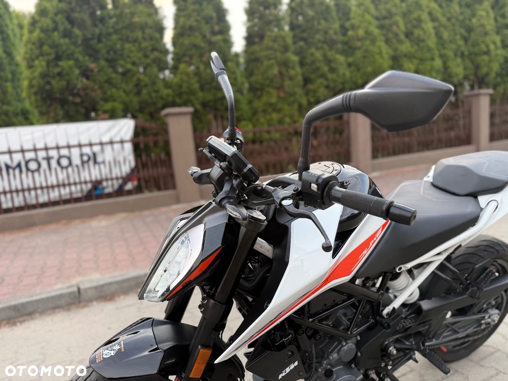 KTM Duke 390 - 20