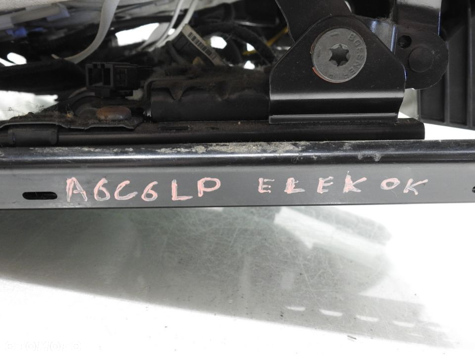 FOTEL LEWY PRZÓD AUDI A6 C6 - 12