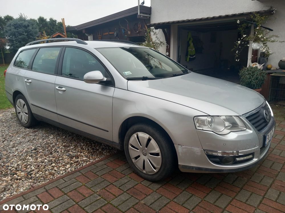 Volkswagen Passat 2010 photo 2