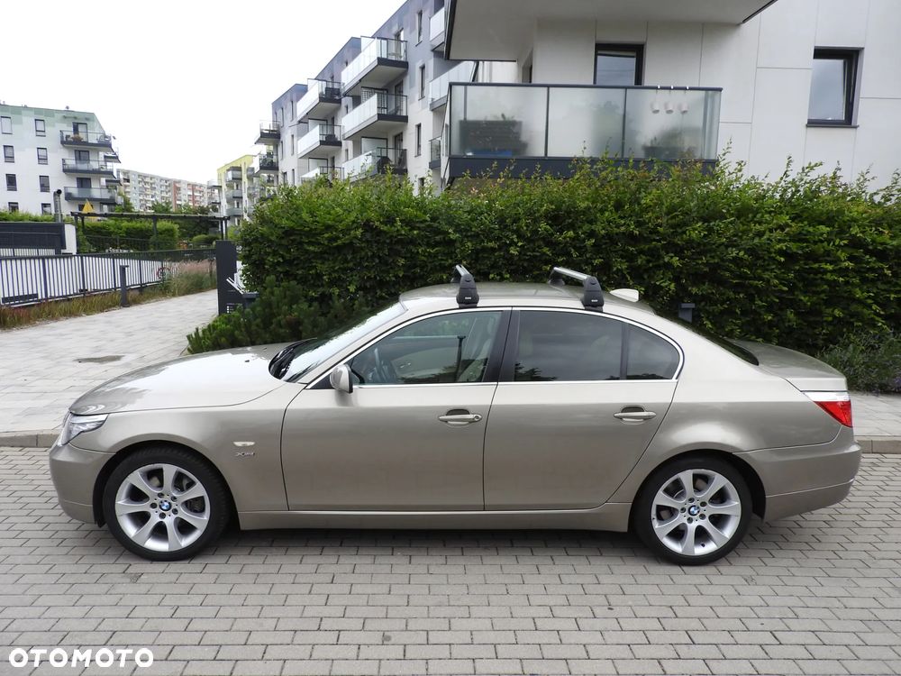 BMW Seria 5 530d xDrive - 5