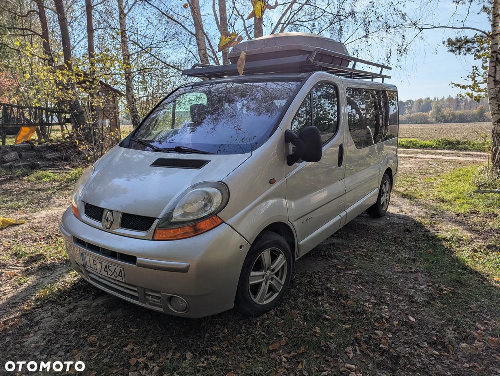 Renault Trafic 1.9 dCi Passenger Authentique - 2