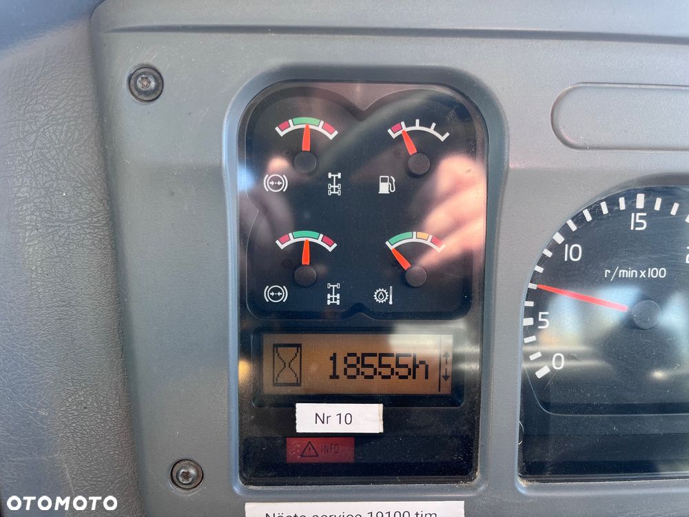 Volvo A25E - 19
