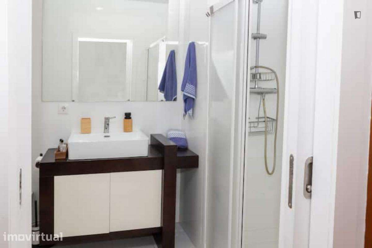 Apartamento com 1 quartos - localizado em Guimaraes - Grande imagem: 2/12