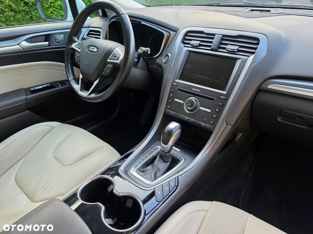 Ford Mondeo 1.5 EcoBoost STart-Stopp Autom Titanium - 27