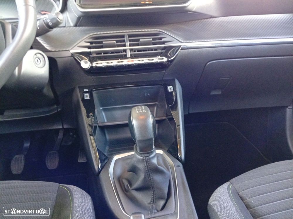 Peugeot 208 1.2 PureTech Active - 11