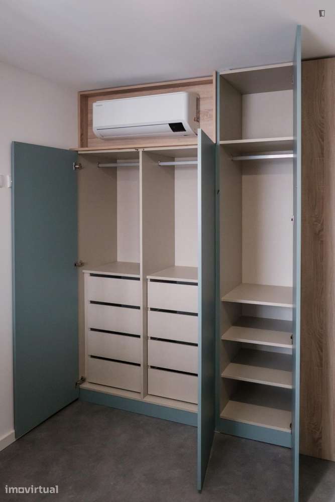 Quarto - localizado em Paranhos Porto - Grande imagem: 2/25