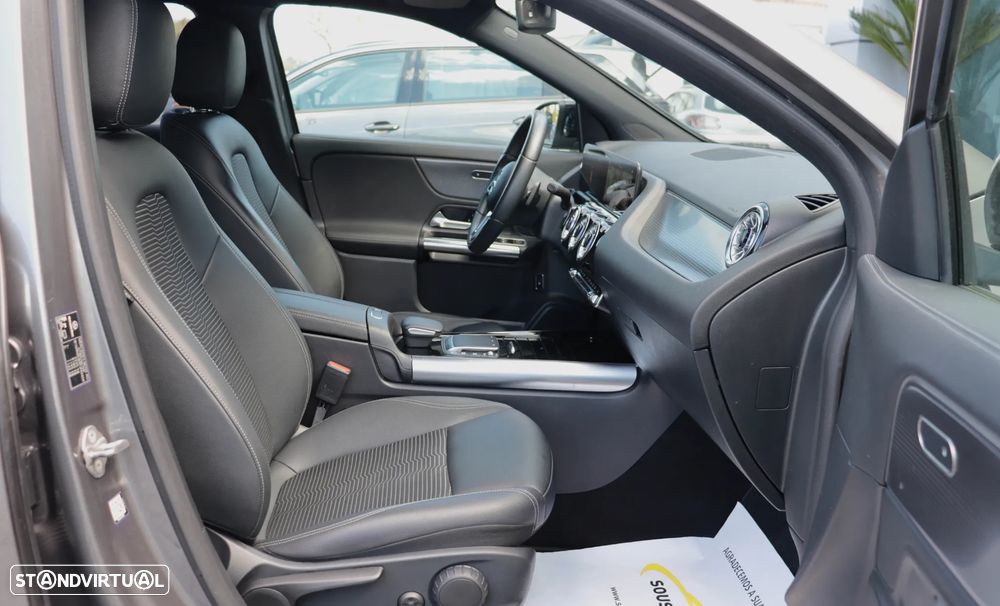 Mercedes-Benz GLA 250 - 13