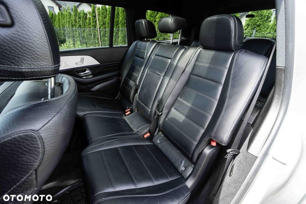 Mercedes-Benz GLS 350 d 4-Matic - 12