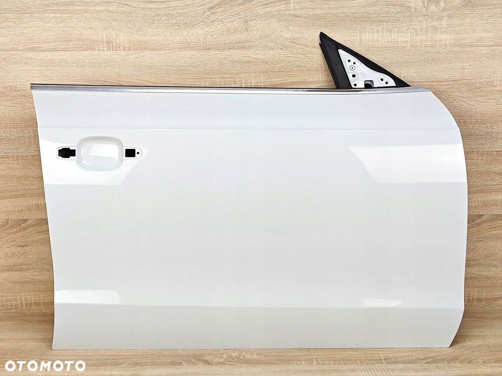 DRZWI PRAWY PRZÓD AUDI A5 8T SPORTBACK LS9R 16km