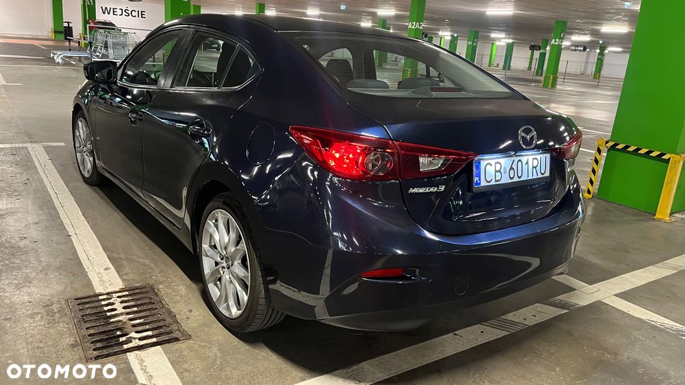 Mazda 3 - 10