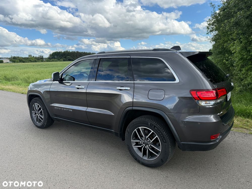 Jeep Grand Cherokee 2020 photo 3