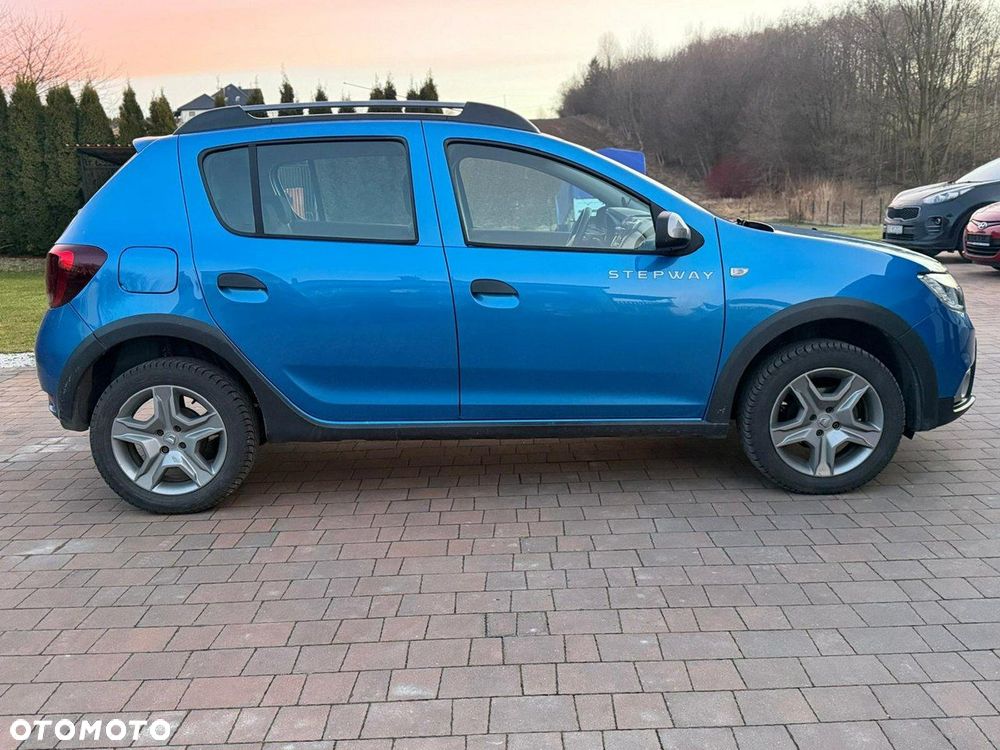 Dacia Sandero Stepway - 12