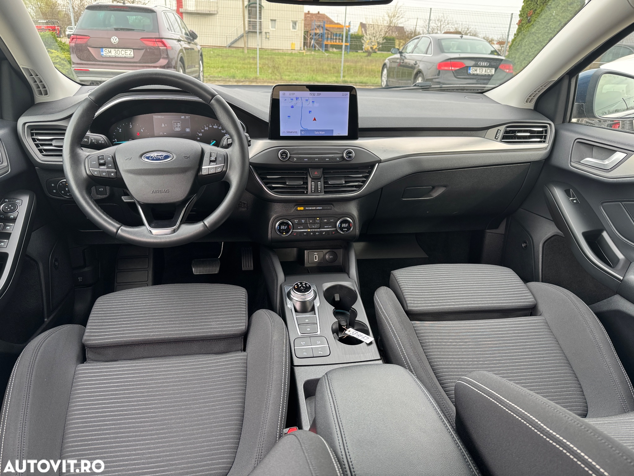 Ford Focus 2.0 EcoBlue Titanium Business - 12