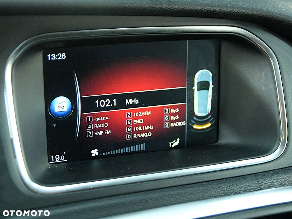 Volvo V40 - 16