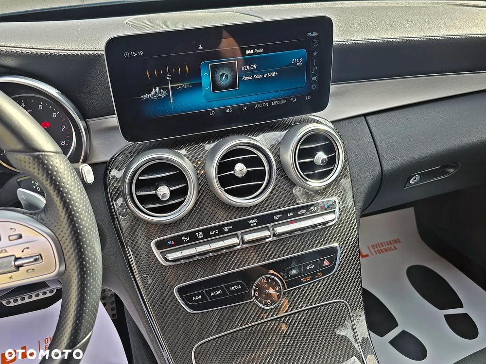 Mercedes-Benz Klasa C 300 4Matic 9G-TRONIC Night Edition - 22