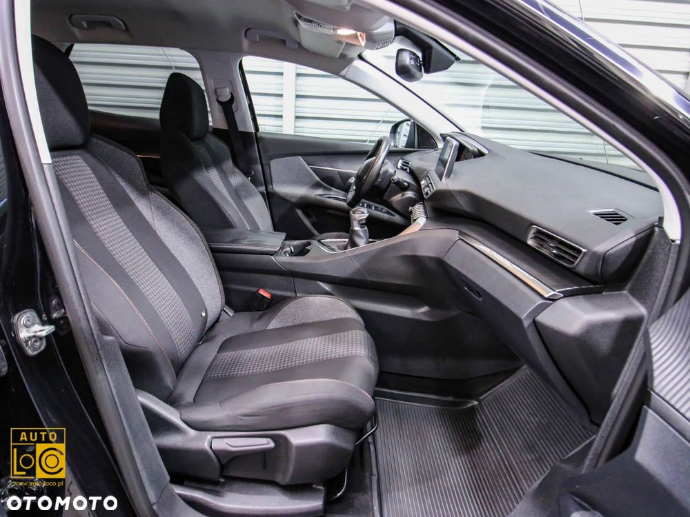 Peugeot 3008 PureTech 130 Stop & Start GPF Allure - 10