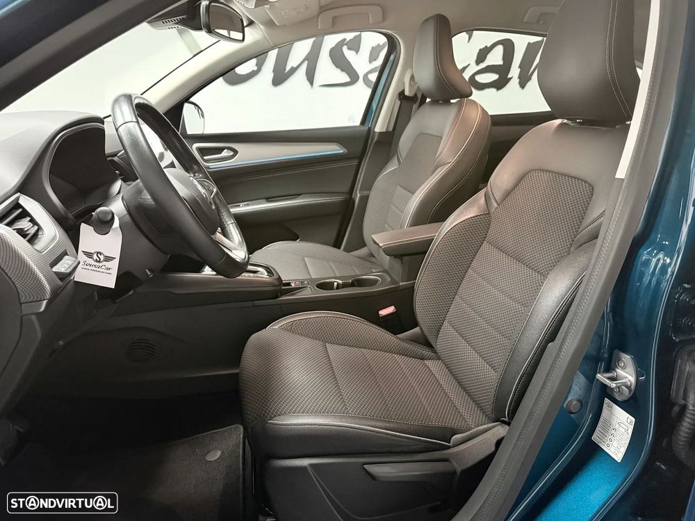 Renault Arkana 1.6 E-Tech Intens - 29