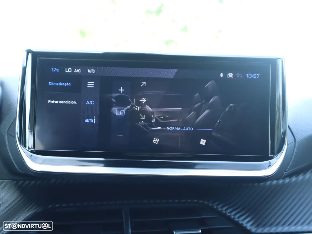 Peugeot e-2008 50 kWh Allure - 41