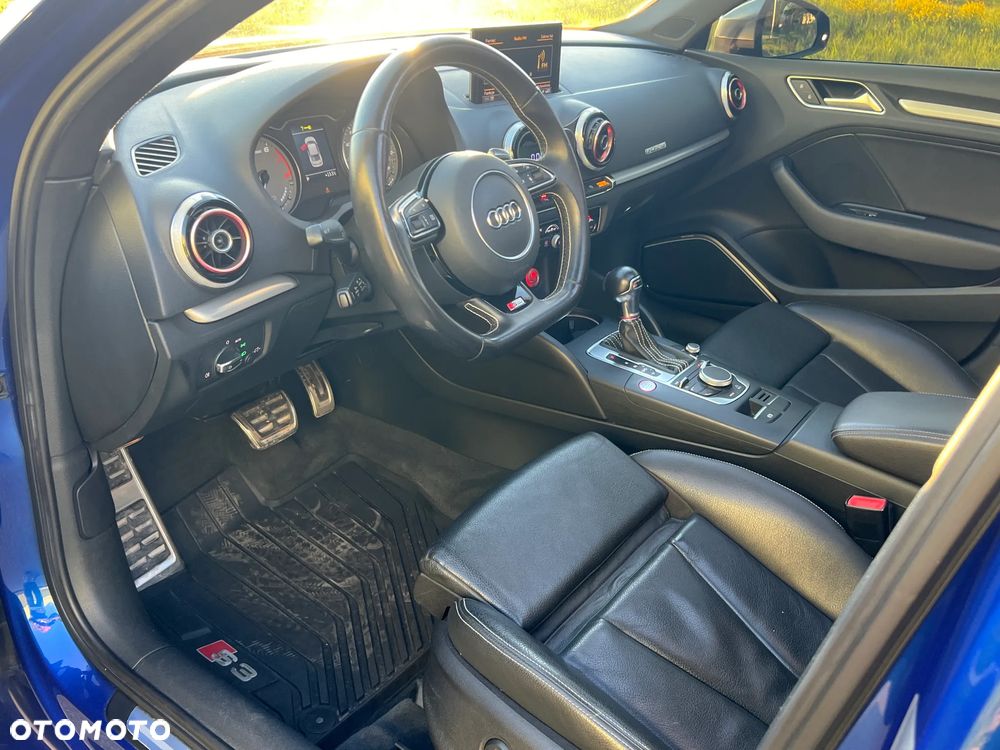 Audi S3 Limousine - 16