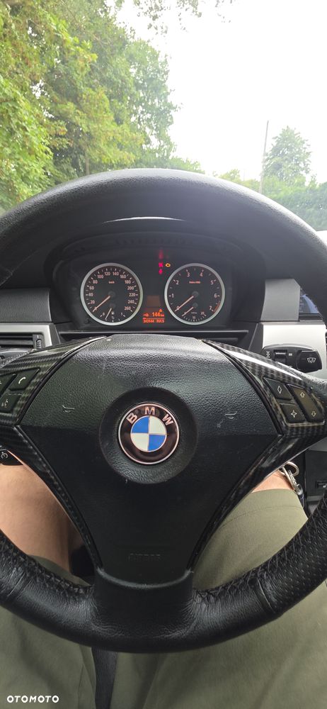 BMW Seria 5 525i - 17