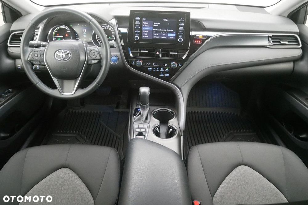 Toyota Camry 2.5 Hybrid Comfort CVT - 8