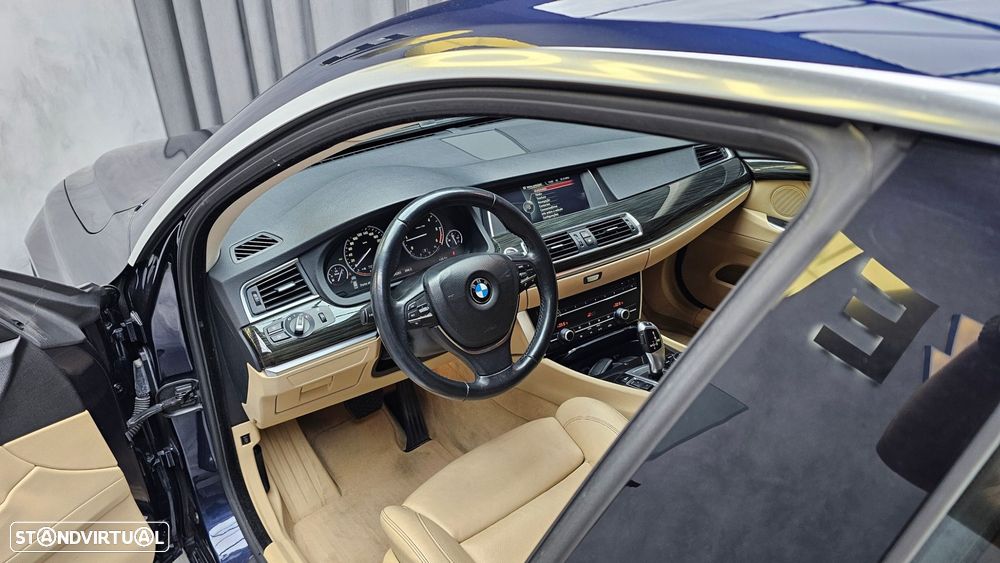 BMW 520 Gran Turismo d Line Luxury - 10