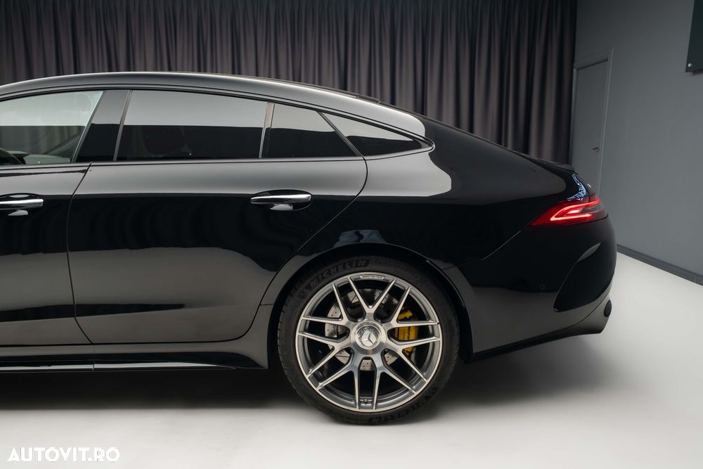 Mercedes-Benz AMG GT 4-door Coupe - 31
